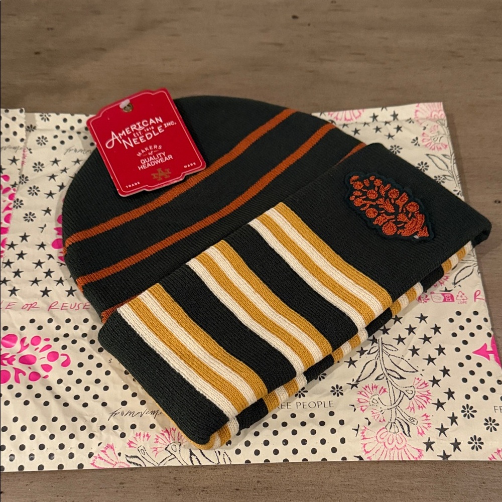 Free People Beanie